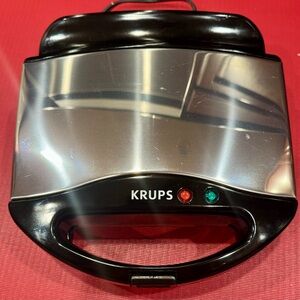 Krups Double Belgian Waffle Iron Maker Chrome Black Model 653